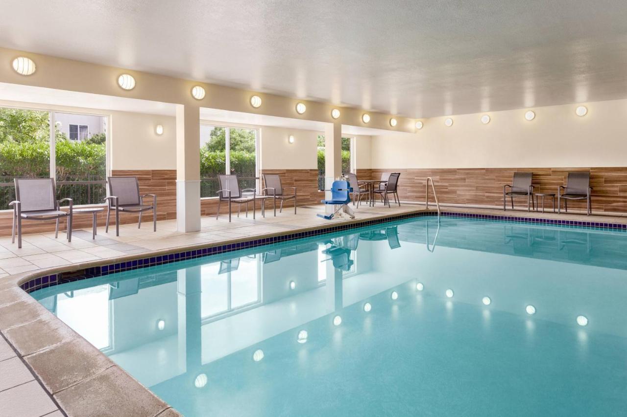 Fairfield Inn ואקאוויל מראה חיצוני תמונה